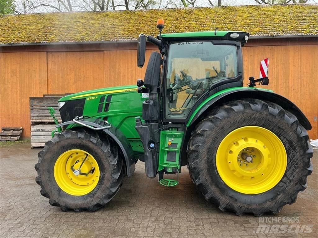 John Deere 6230R Tractoren