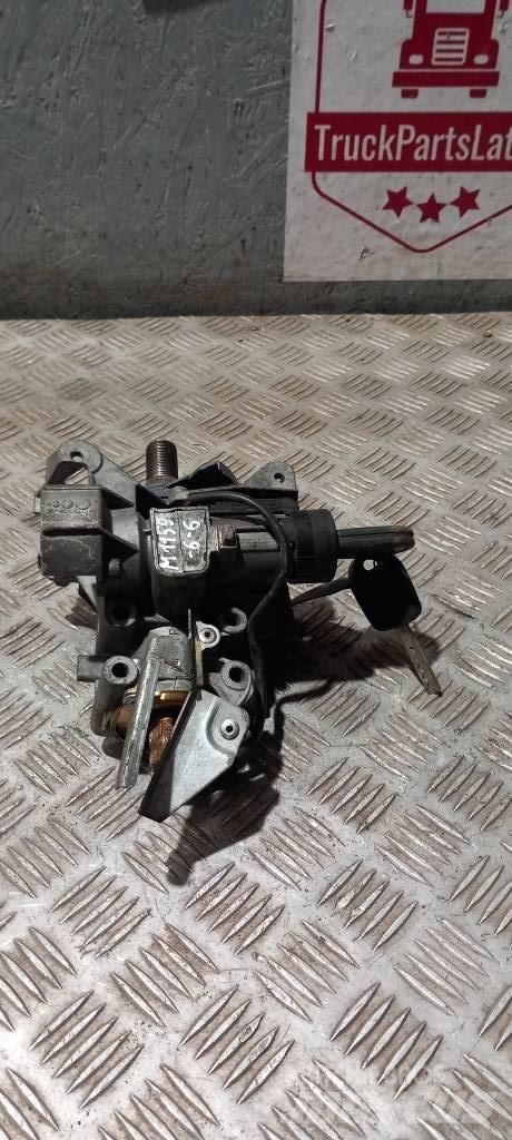 MAN TGX    81255016035 Cabine en interieur