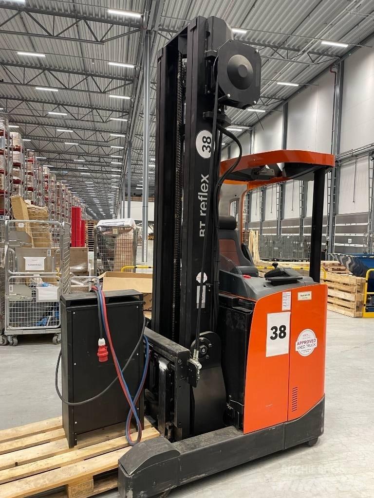 Toyota BT RRB 2 Reachtruck voor hoog niveau