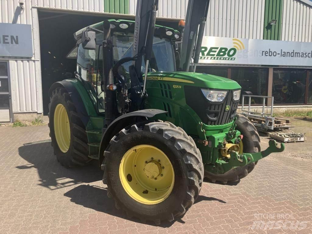 John Deere 6125R Tractoren