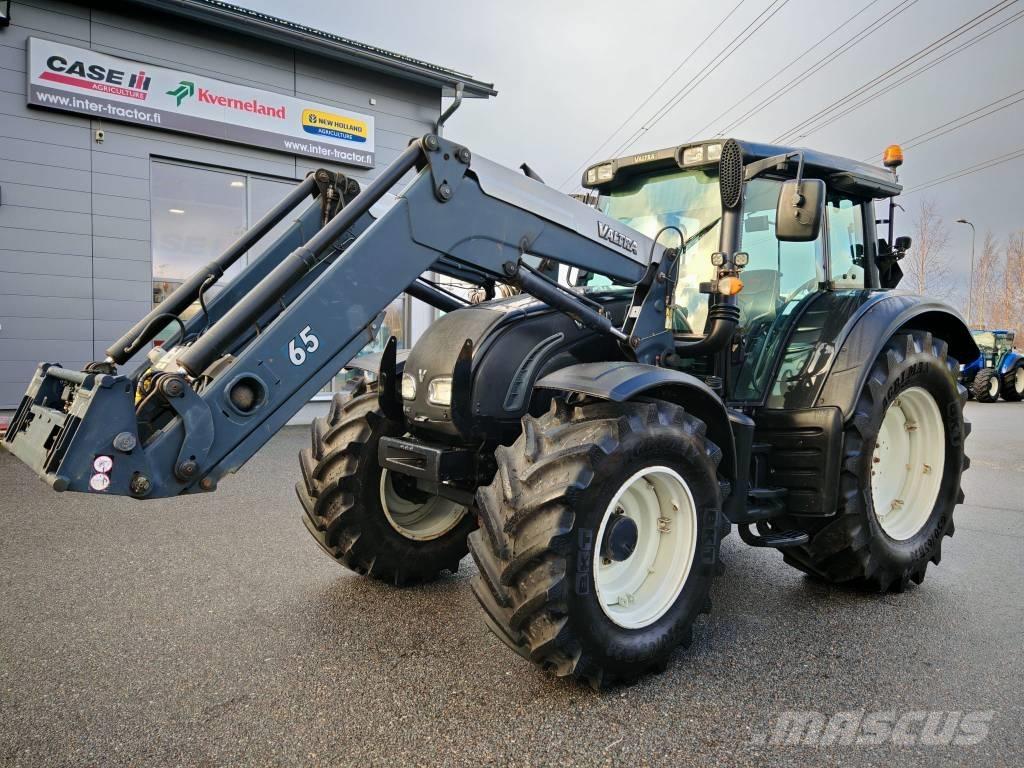 Valtra N 142 Versu Tractoren