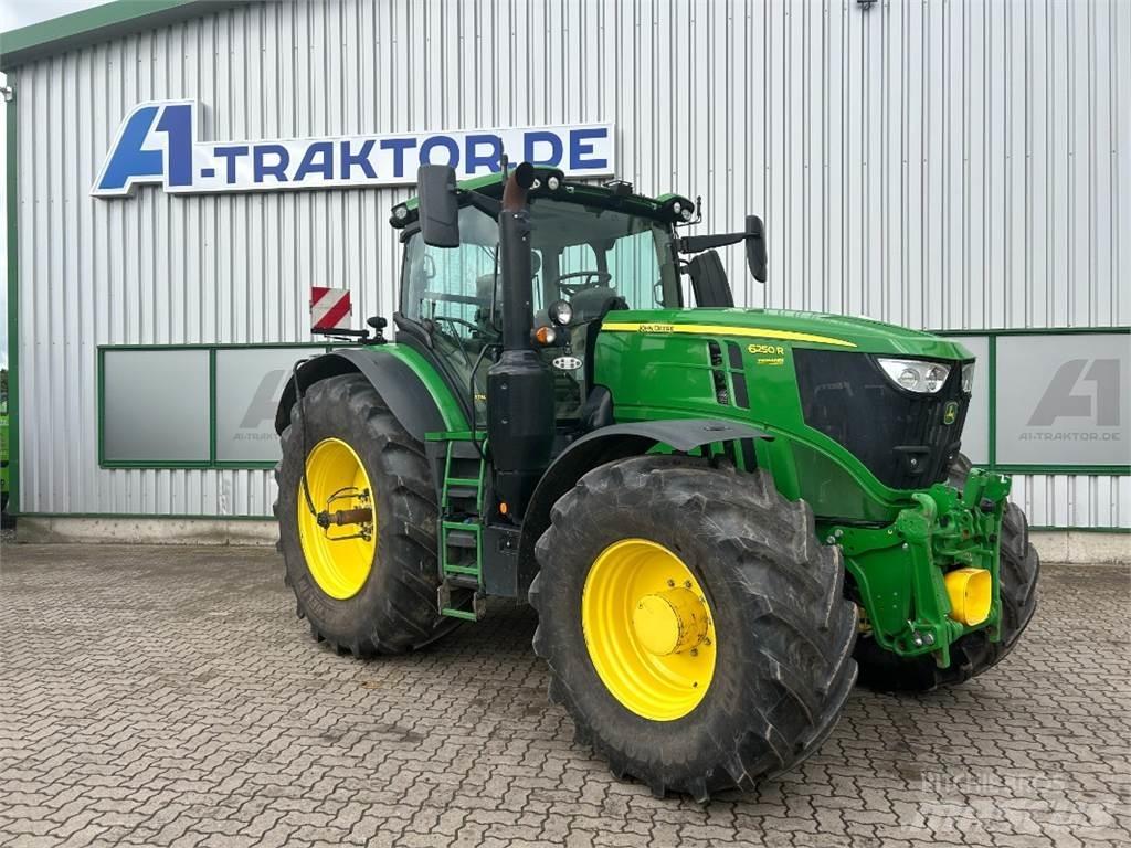 John Deere 6250R Tractoren