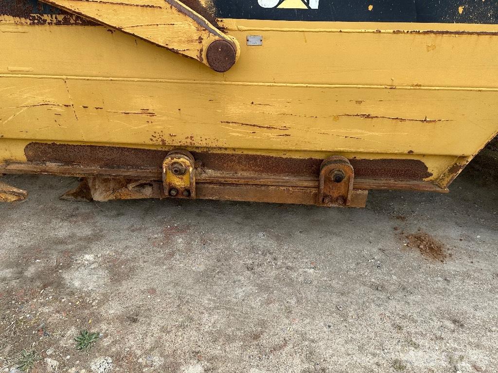 CAT 615 Frezen