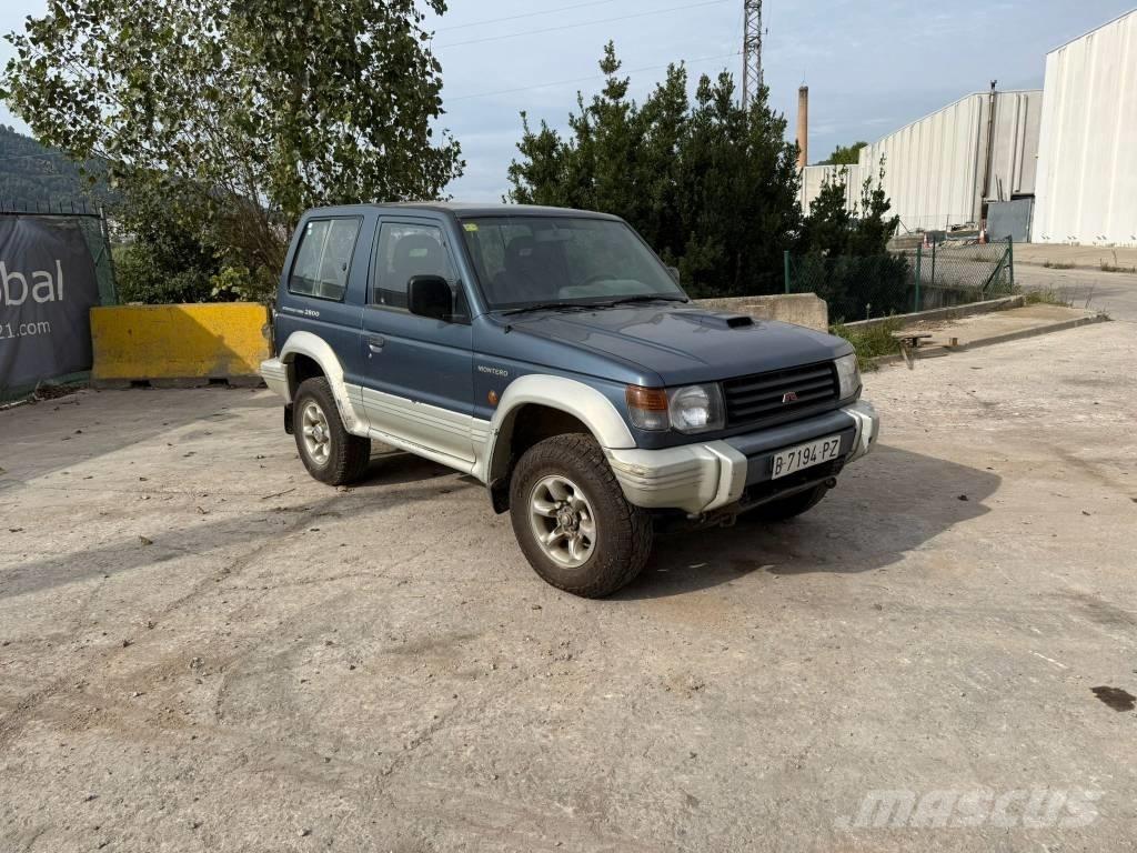 Mitsubishi Montero Auto's