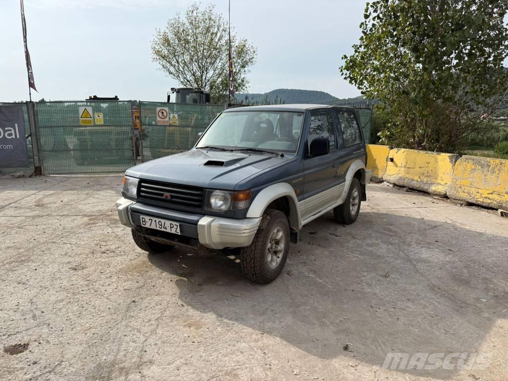 Mitsubishi Montero Auto's