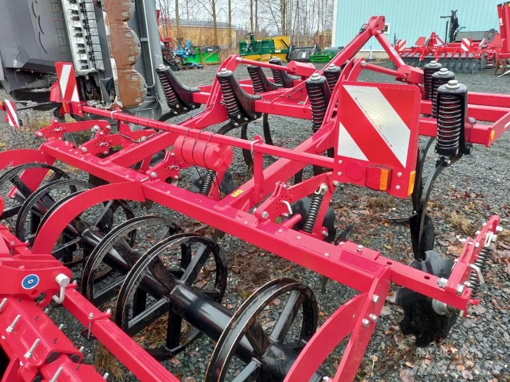 Horsch Terrano 3 FX Cultivatoren