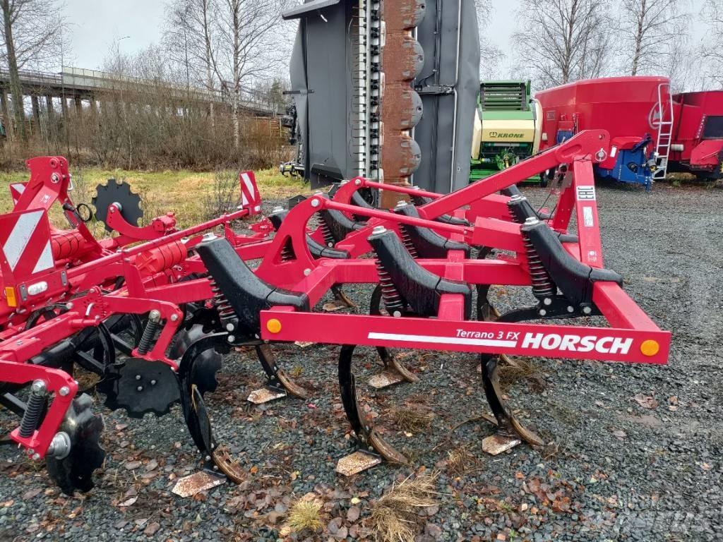 Horsch Terrano 3 FX Cultivatoren