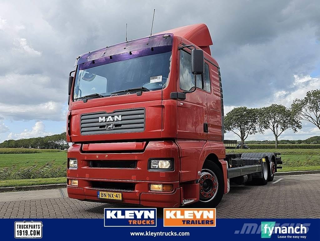 MAN 26.360 TGA Containertrucks met kabelsysteem