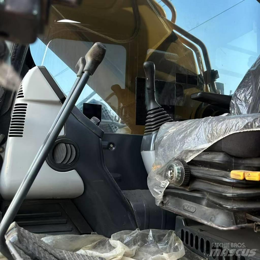 Komatsu 450 Rupsgraafmachines