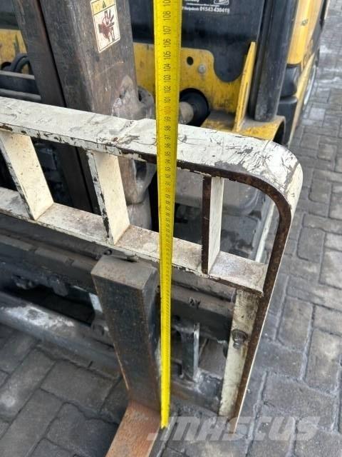 Yale GDP 35 VX Diesel heftrucks