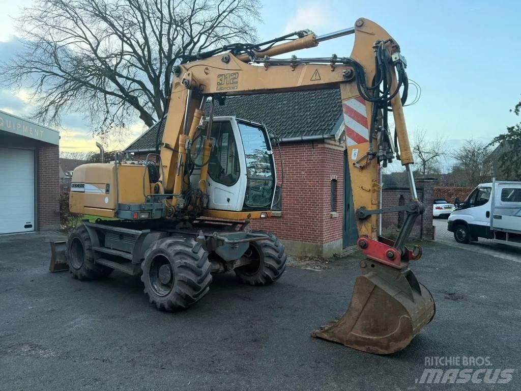 Liebherr A312 Wielgraafmachines