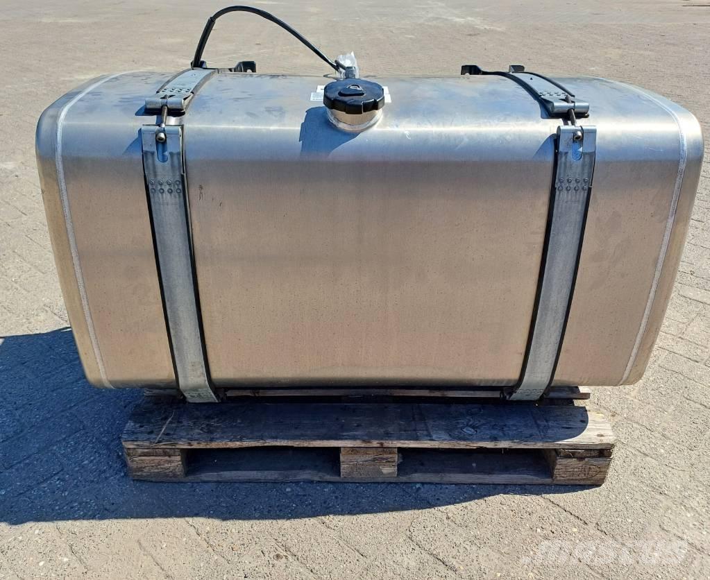 MAN Tank 580 liter Brandstof-en toegevoegde tanks