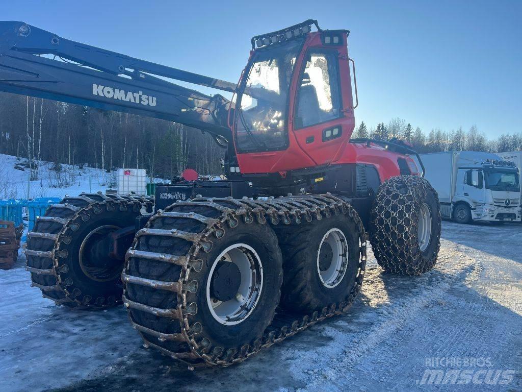 Komatsu 951 Harvesters