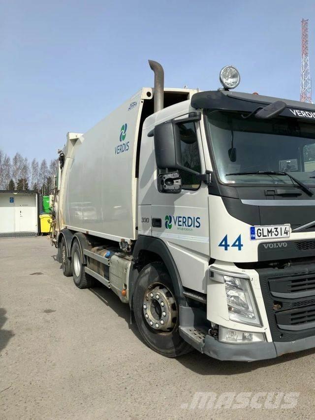 Volvo FM330 Vuilniswagens