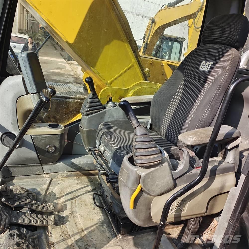 CAT 329 D Rupsgraafmachines