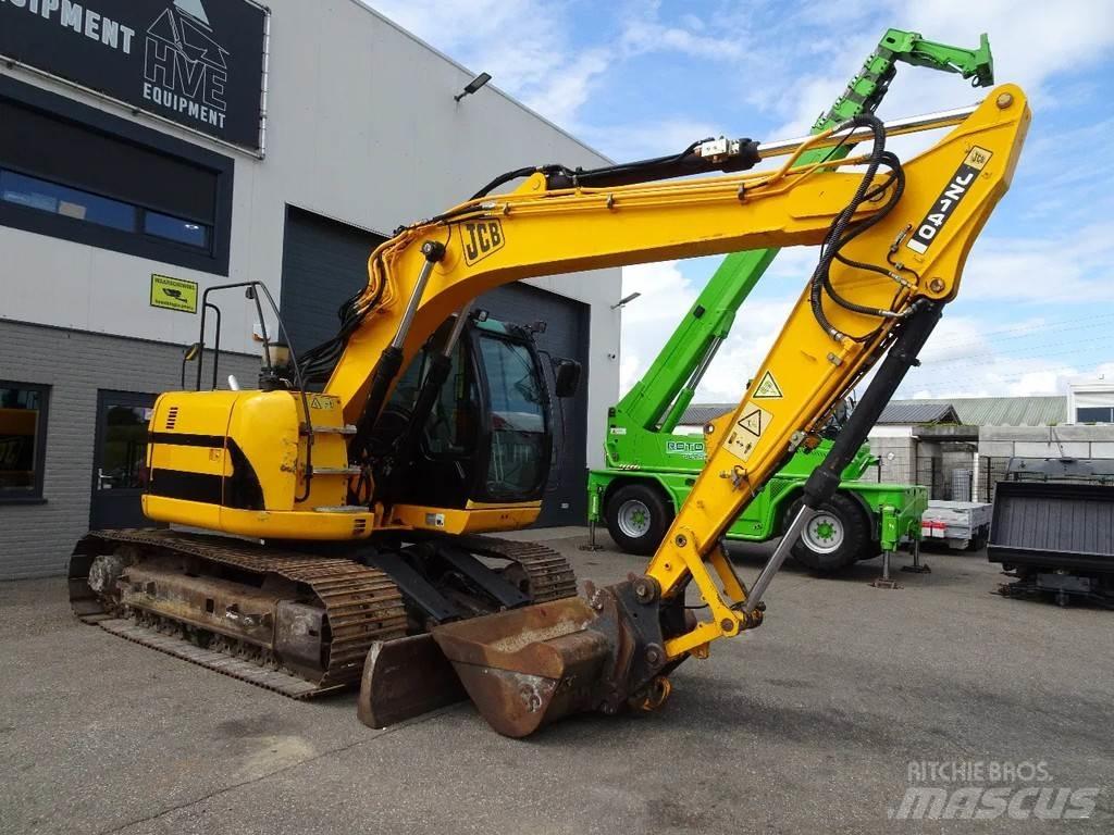 JCB JZ140 Rupsgraafmachines