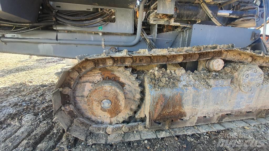 Atlas Copco D7 C-11 Surface drill rigs