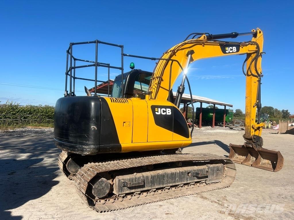 JCB JS 130 LC Rupsgraafmachines