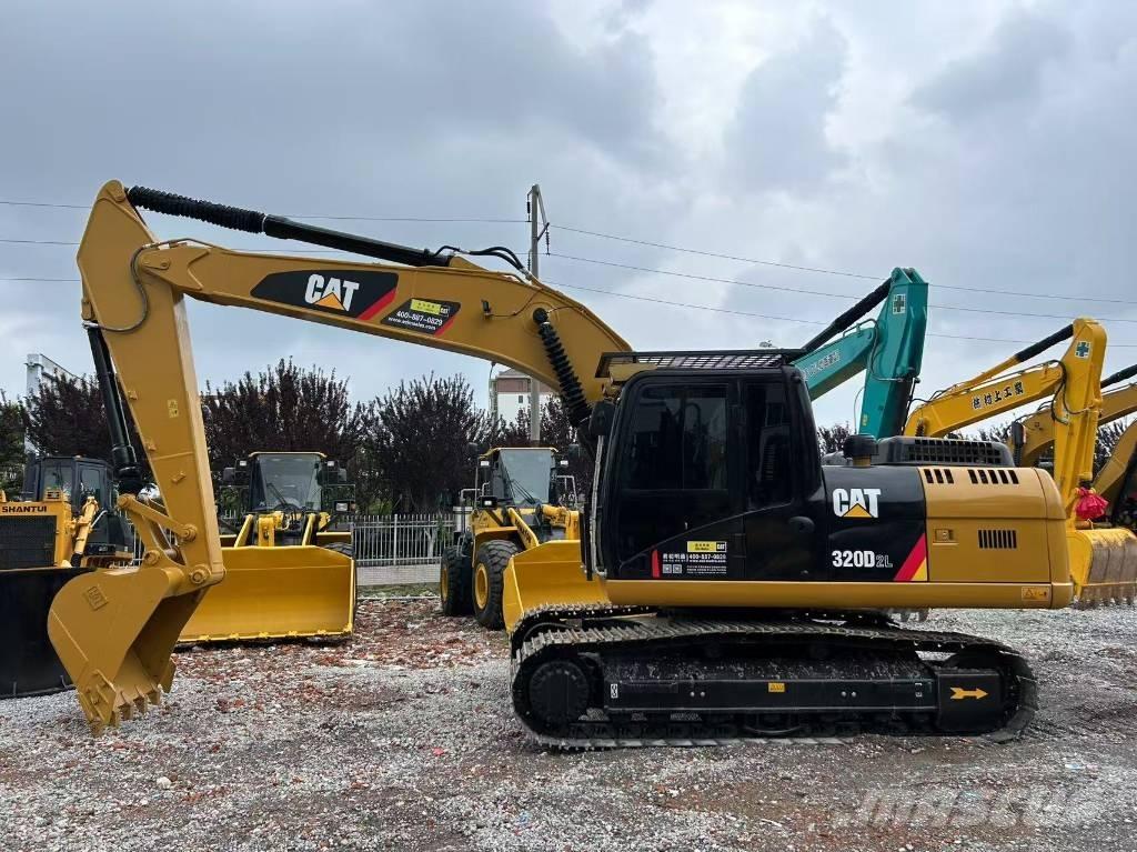 CAT 320 D L Rupsgraafmachines