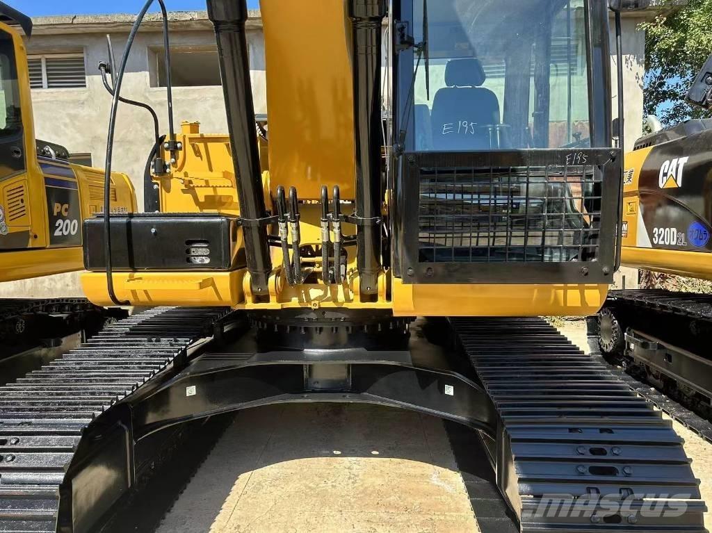 CAT 320 D L Rupsgraafmachines