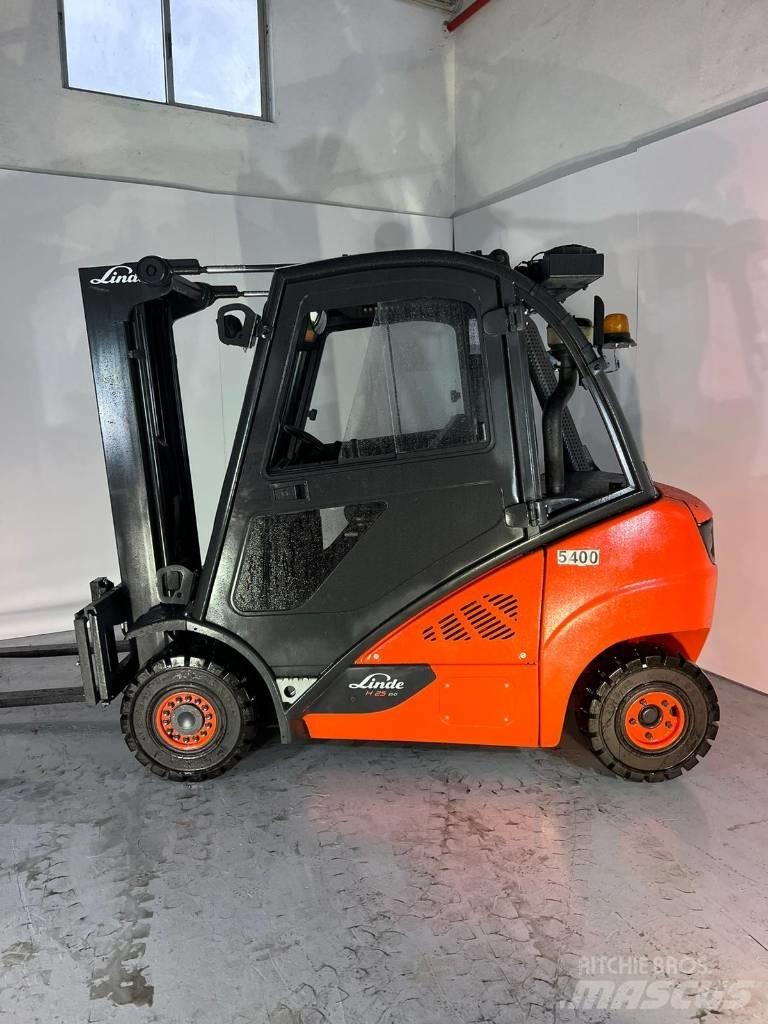 Linde H 25 D Diesel heftrucks