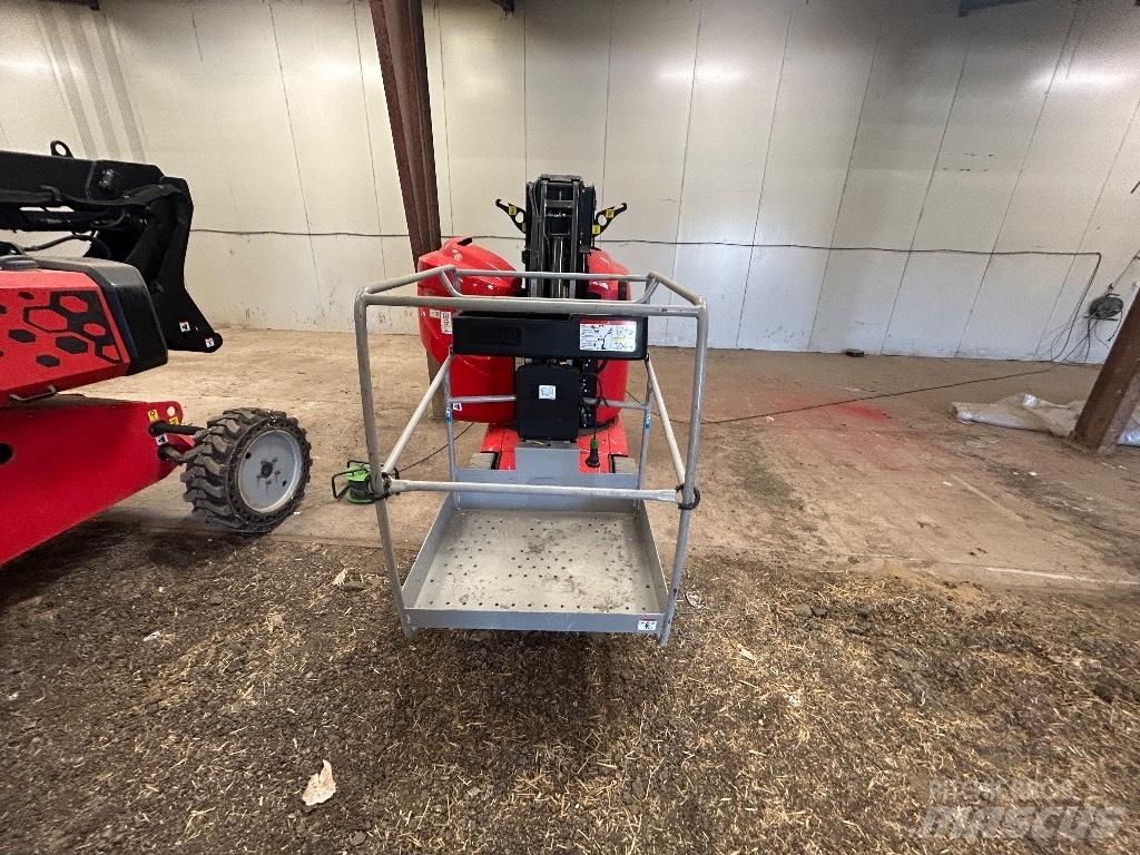 Manitou 100 VJR Personenliften en invalideliften
