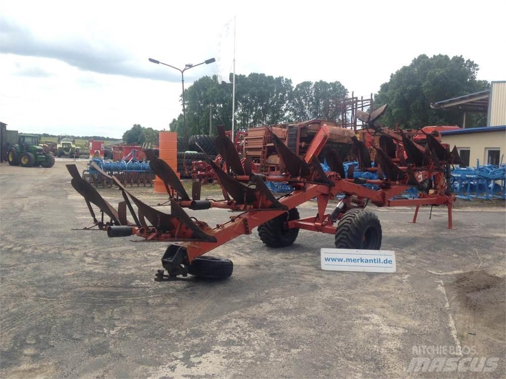 Kuhn SPF 6 NSH Wentelploegen