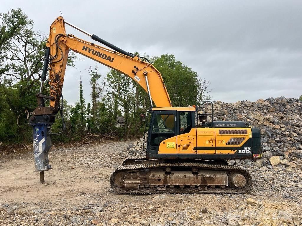 Hyundai HX 300 L Rupsgraafmachines