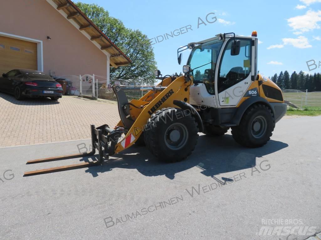 Liebherr L 506 Wielladers
