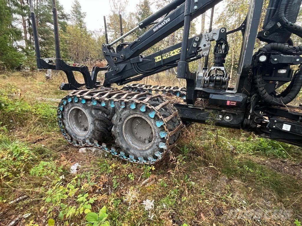 Komatsu 835 Uitrijwagens