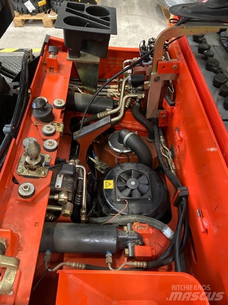 Linde E25/600/336 Magazijnwagen