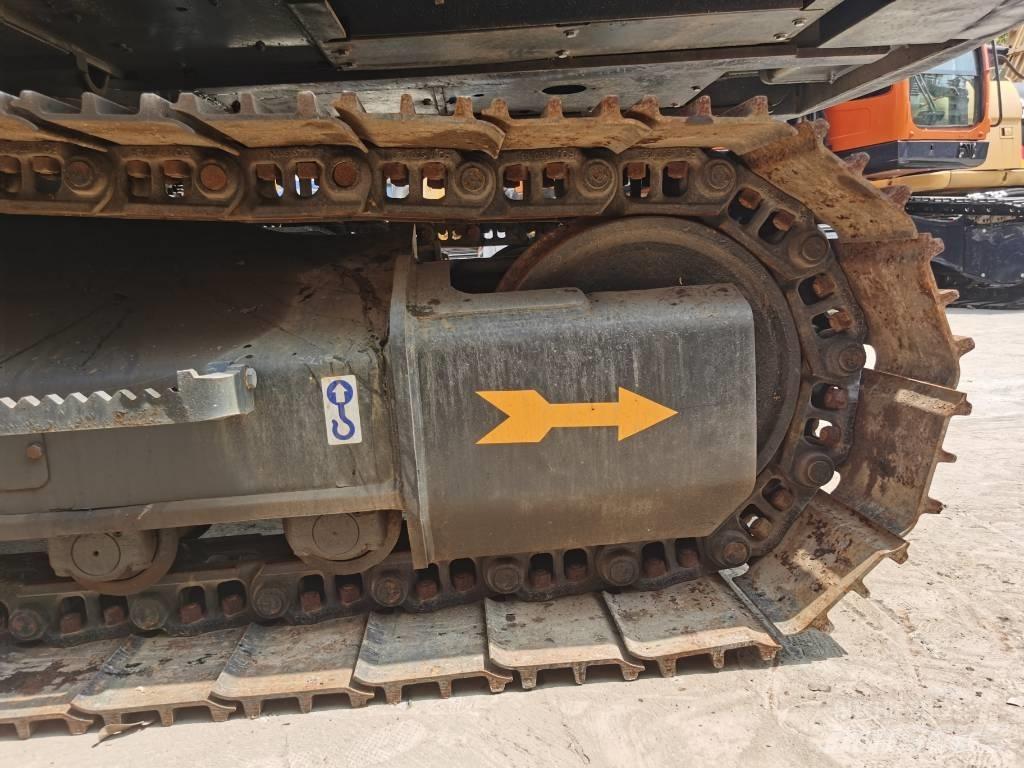 Volvo EC 220 Rupsgraafmachines