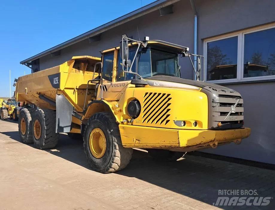 Volvo A 25 E Knik dumptrucks