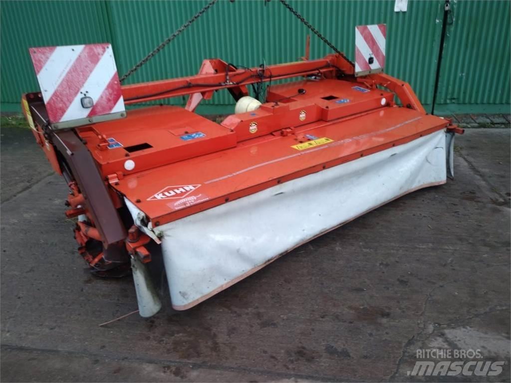 Kuhn GMD 802 F Maaikneuzers