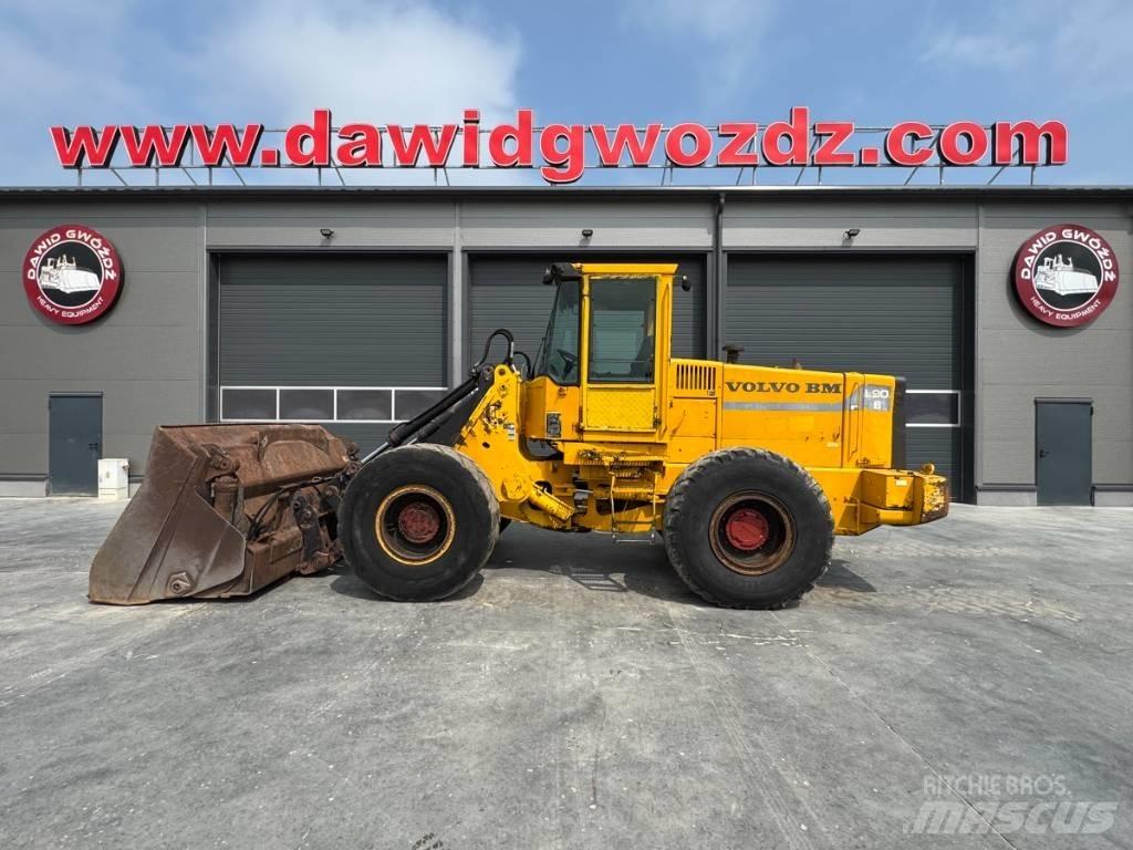 Volvo L90B Wielladers