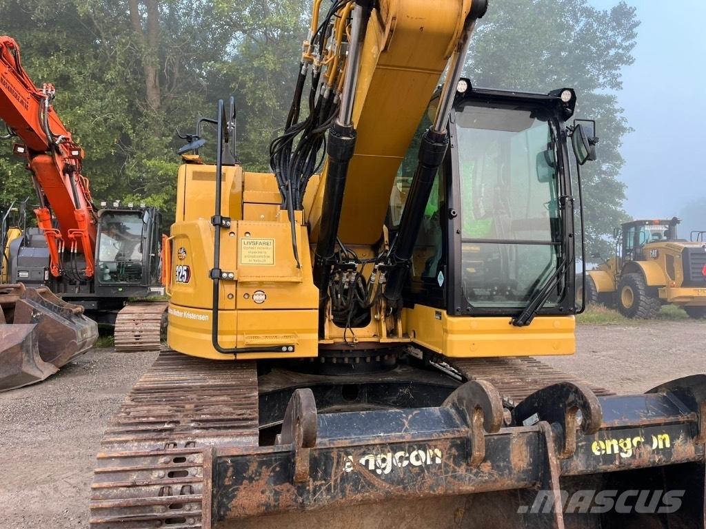 CAT 325 Rupsgraafmachines