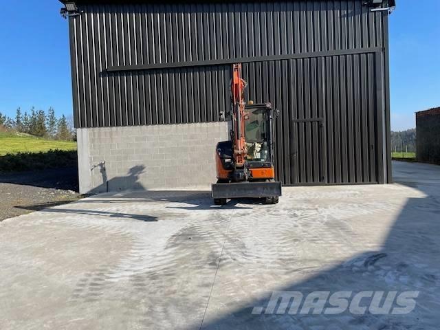 Hitachi u 33 Minigraafmachines < 7t