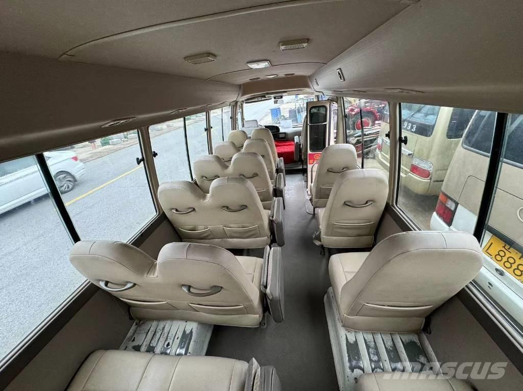 Toyota Coaster Bus Minibussen