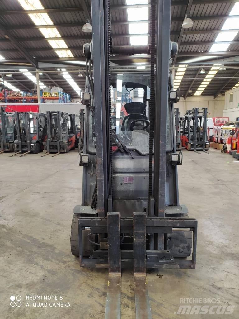 Linde E 35 HL Elektrische heftrucks