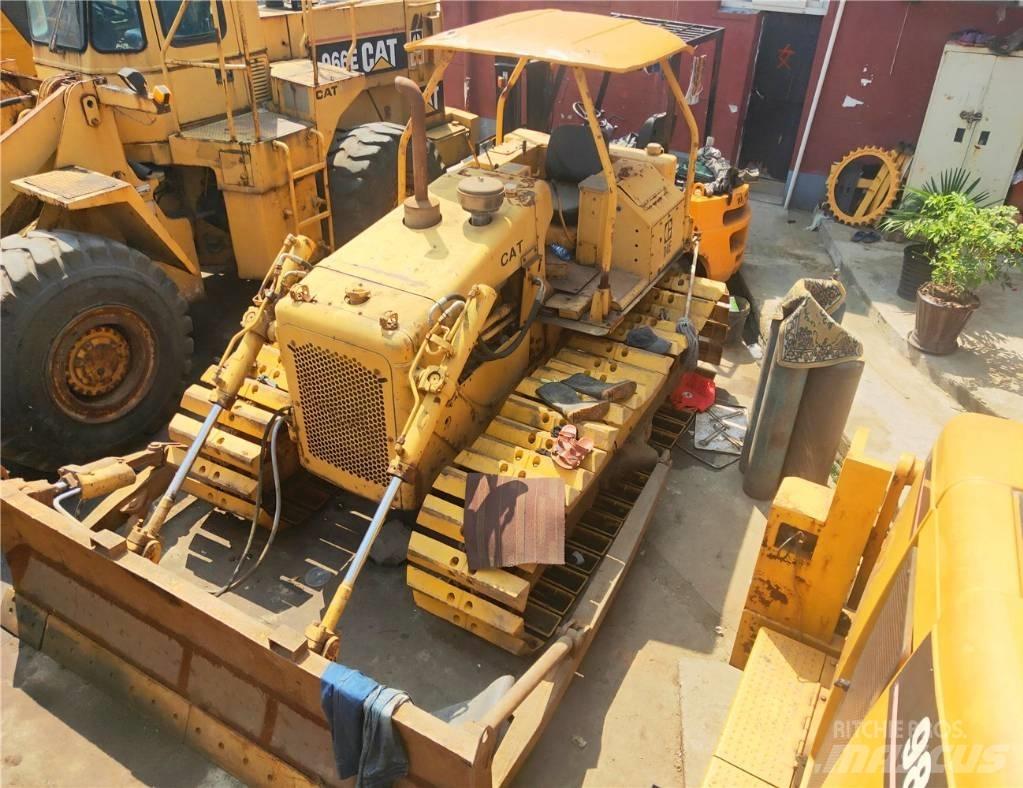 CAT D 4 E Rupsdozers
