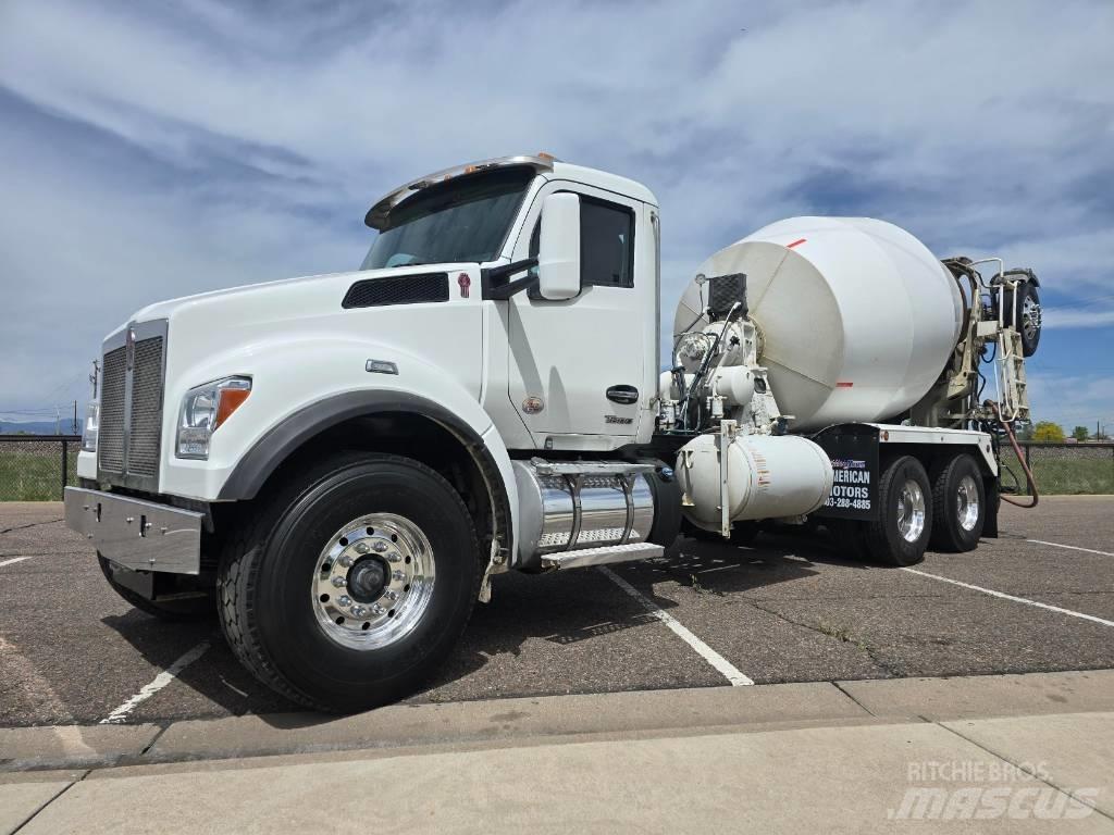 Kenworth T 880 Anders
