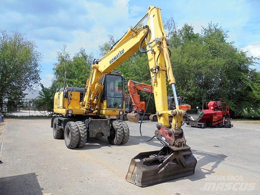 Komatsu PW 140-7 Wielgraafmachines
