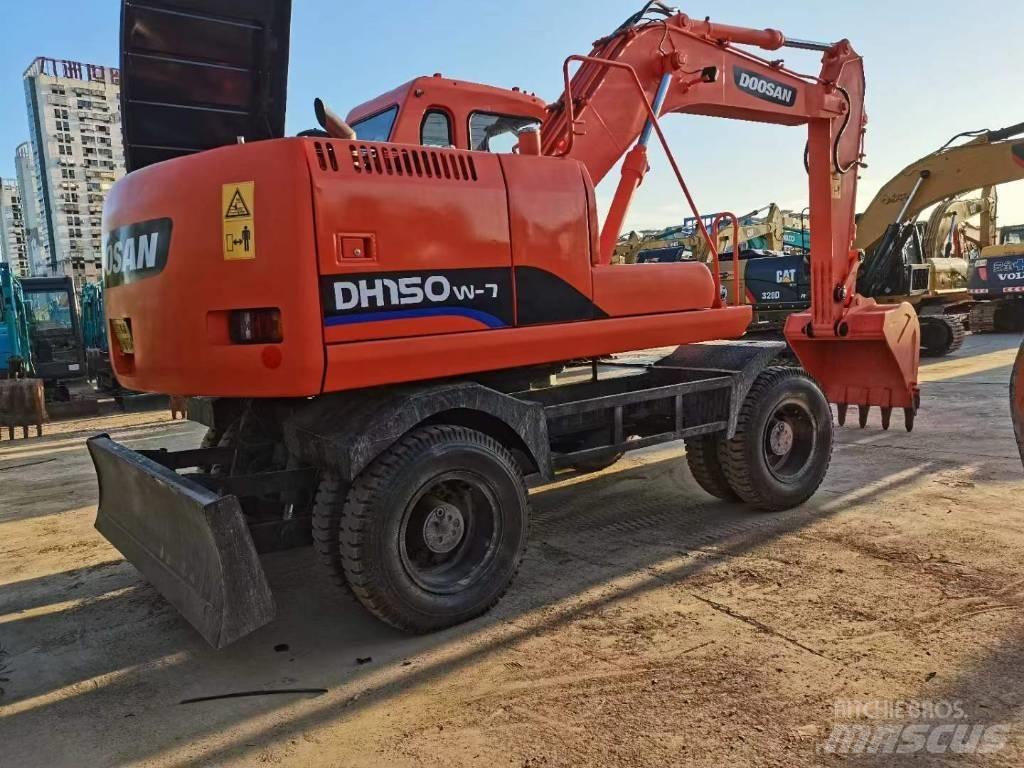 Doosan 150 W-7 Wielgraafmachines