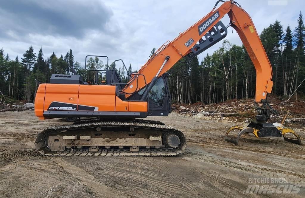 Doosan DX 225 LC-5 Rupsgraafmachines