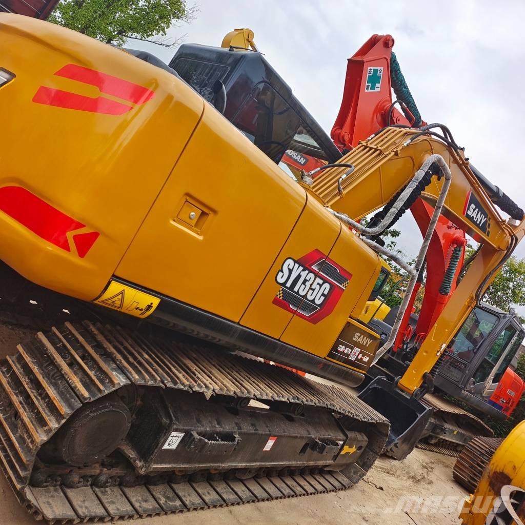 Sany SY 135 C Rupsgraafmachines