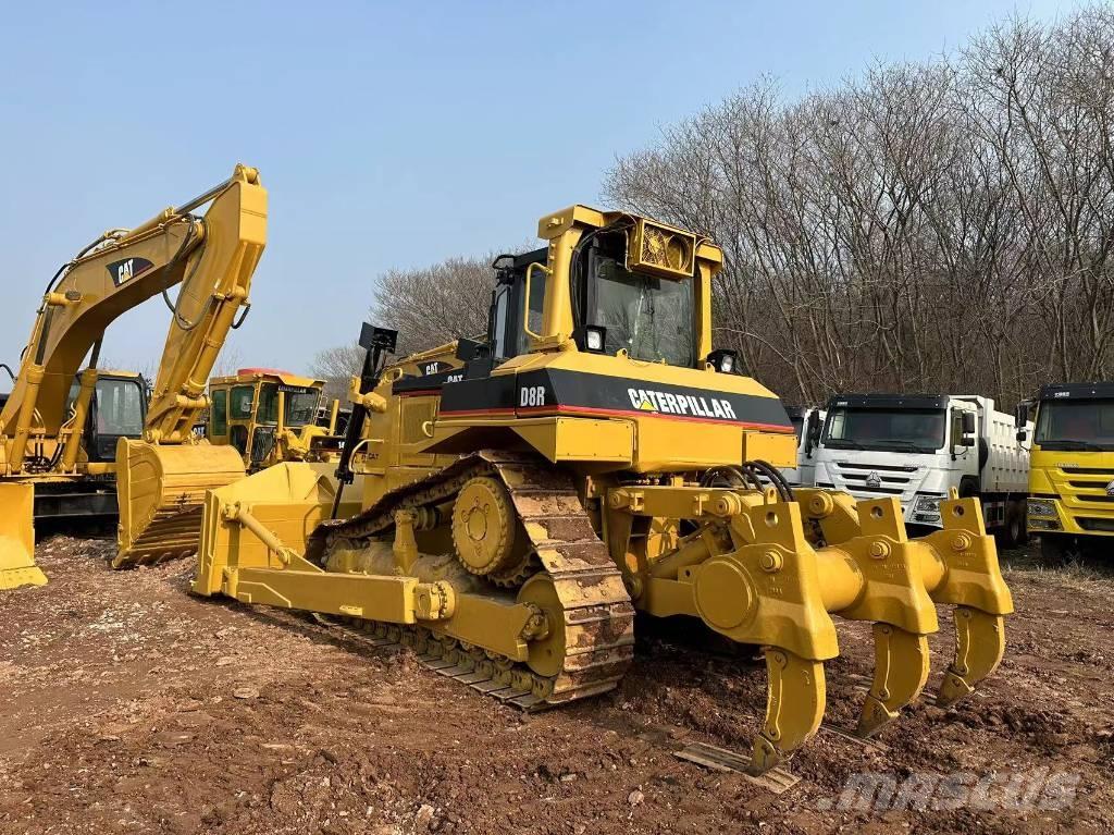 CAT D8R Rupsdozers