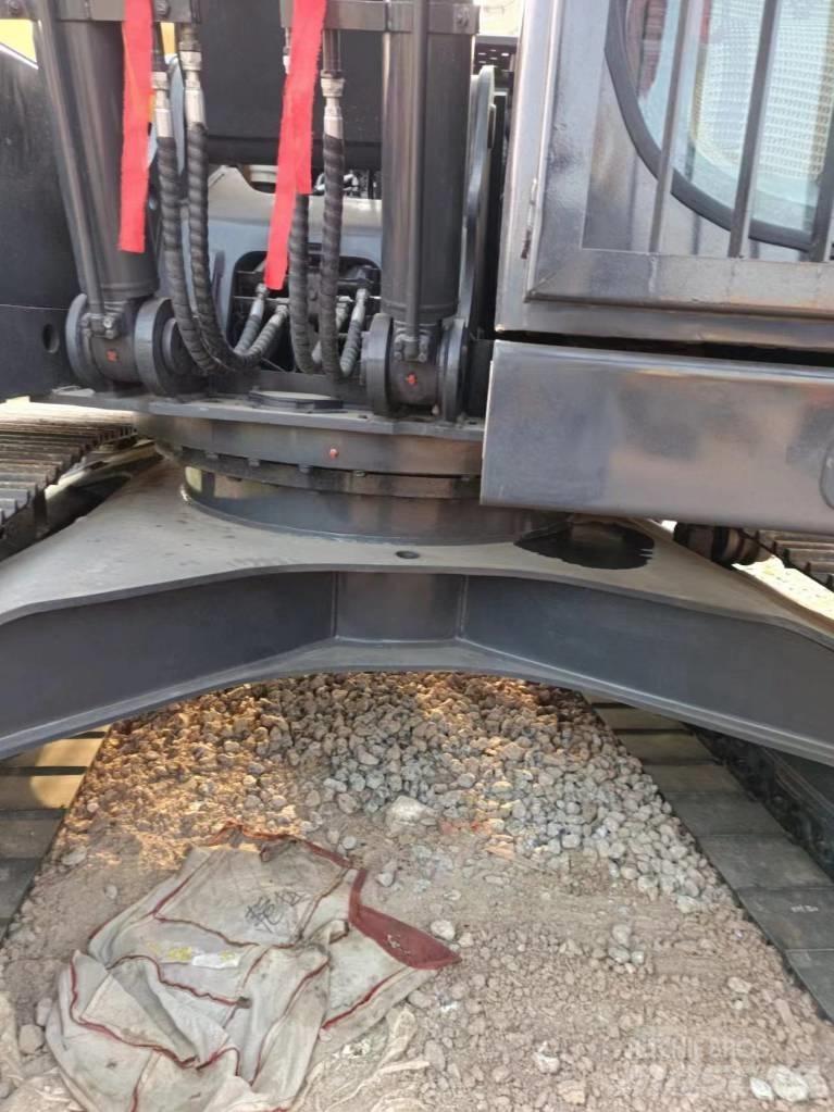 Volvo EC 140 Rupsgraafmachines