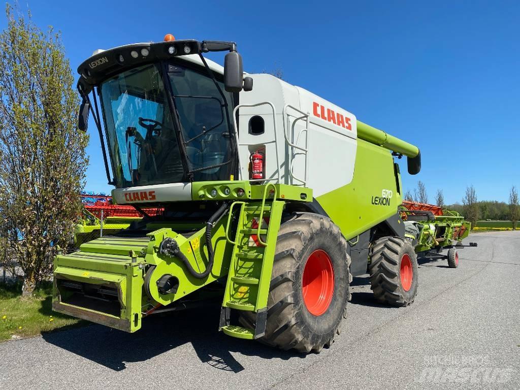 CLAAS Lexion 670 Maaidorsmachines