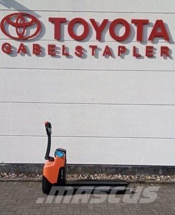 Toyota LWI 160 Meeloop stapelaar