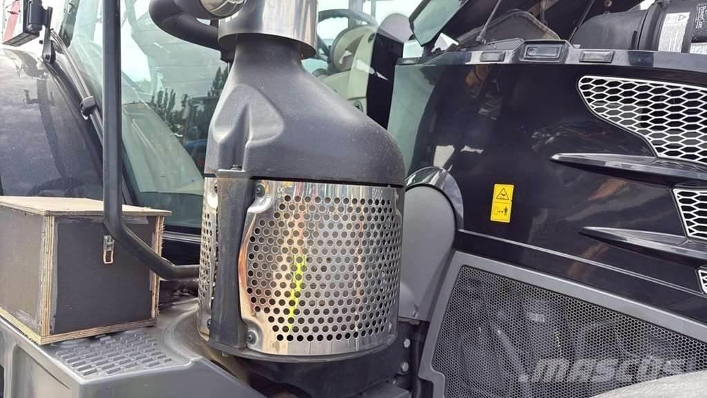 Fendt 828 Vario 0 Tractoren